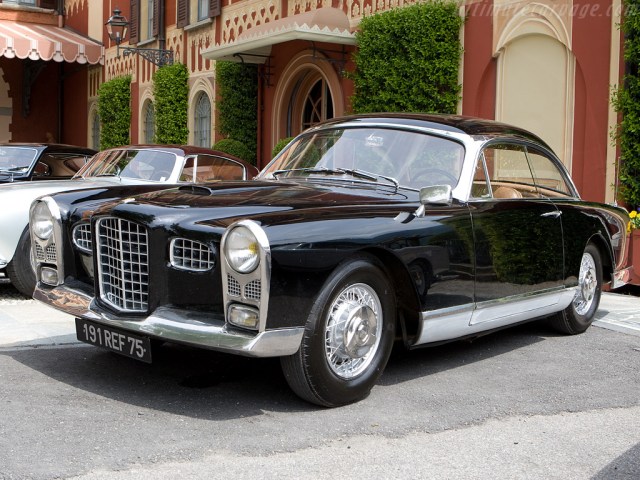 Facel Vega FV Coupé classique de collection à acheter